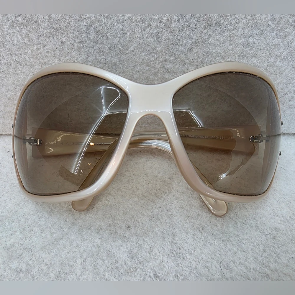 Vintage Prada Pink Pearl SPR-04F Woman's Sunglasses Color 3BQ-6S1